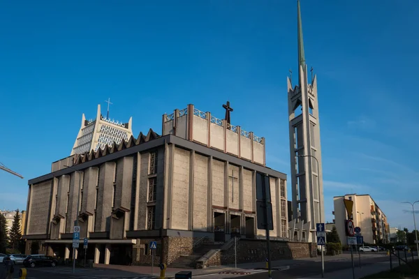 Καθολική Εκκλησία Μοντέρνο Στυλ Στην Κεντρική Gdynia Πολωνία — Φωτογραφία Αρχείου