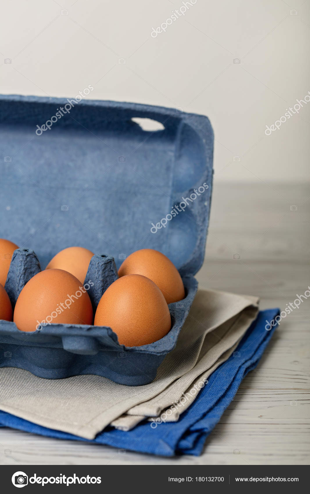 Bir toplu paket içinde tavuk Bir toplu paket içinde tavuk