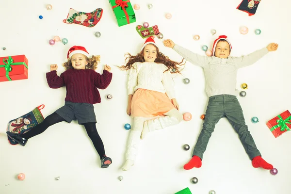 Frohe Weihnachten 2016 Black Friday niedliche kleine Kinder — Stockfoto