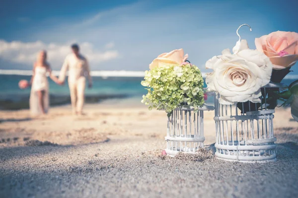 Hochzeitspaar hat gerade geheiratet — Stockfoto