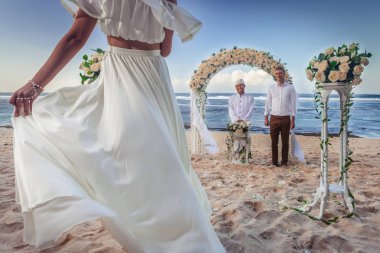 Sadece evli evlilik çift