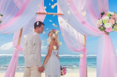 Sadece evli evlilik çift