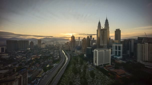 Часовой Перерыв Восхода Солнца Горизонте Города Куала Лумпур — стоковое видео