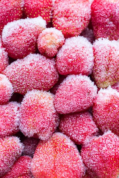 Gros plan sur les fraises congelées — Photo