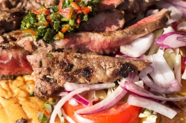 Salata ızgara Kuzu pirzola