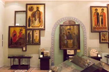 Moskova; Rusya - 13 Aralık 2017: Rusya 'nın en büyük ulusal tarihi müzesi olan Devlet Tarihi Müzesi Kızıl Meydan' da yer almaktadır..