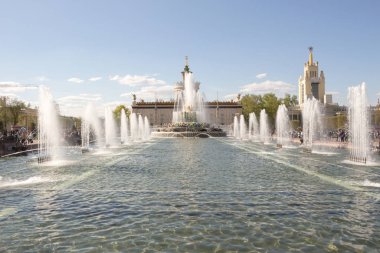 Rusya, Moskova, Mayıs 04, 2018: Çeşme Taşı çiçeği, Vdnkh. yenilendikten sonra.