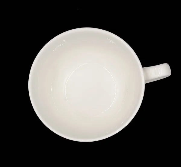Leere Weiße Tasse Von Klassischer Form Isoliert Auf Schwarzem Hintergrund — Stockfoto