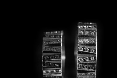 Alyans arka plan üzerinde