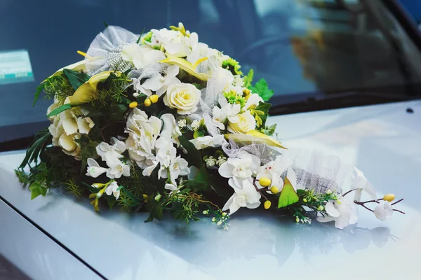 Διακόσμηση γάμου με λουλούδια — Φωτογραφία Αρχείου