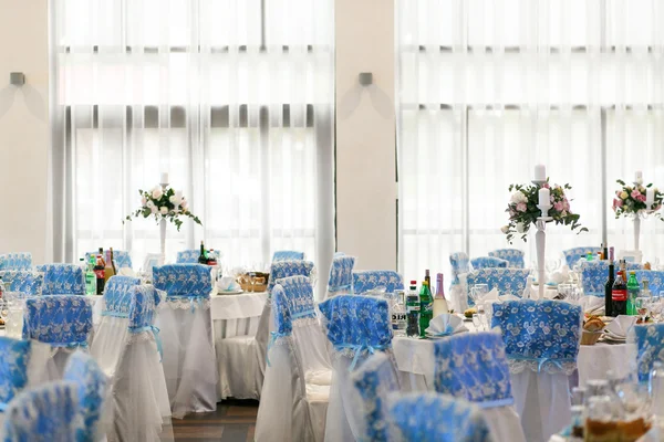Schöne Hochzeitsverpflegung im Restaurant — Stockfoto