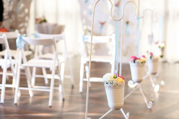 Beautiful modern restaurant decorations for wedding — Stock Photo, Image