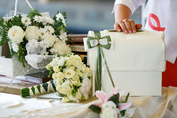 Table for wedding presents — Stock Photo, Image