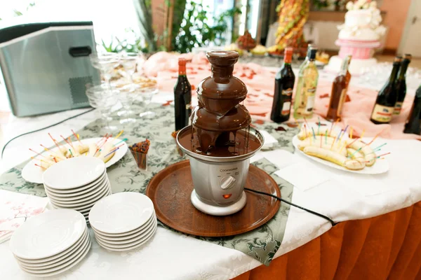 Hot chocolate fountain — Stock Photo, Image