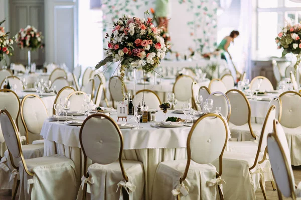 Lüks Restoran düğün için hazırlanır