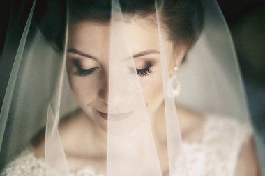 Sevimli gelin düğün üzerinde