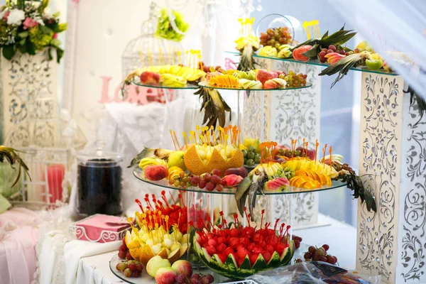 Banquet table with fruits — Stock Photo, Image