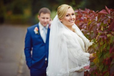 Gelin çalılar dokunur iken telefon görüşmeleri damat