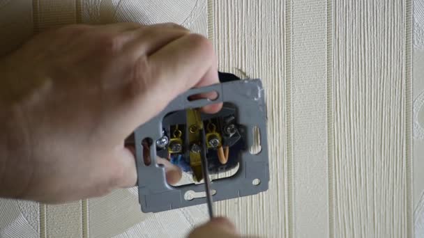 Electrical work in the room — Stock Video