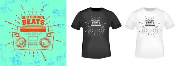 Retro estéreo boombox t-shirt selo de impressão para T, t-shirts applique, moda vintage, crachá, roupas de etiqueta, jeans, e desgaste casual. Ilustração vetorial — Vetor de Stock