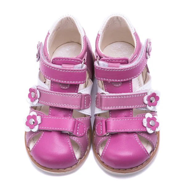 Zapatos ortopédicos para niños sobre un fondo blanco — Foto de Stock