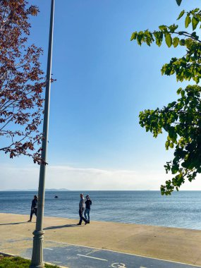 İstanbul, Türkiye 'de Straint Bosphorus' un Seddi. İstanbul sahilinde güzel bir gezinti alanı. 25 Ekim 2019 İstanbul. Türkiye