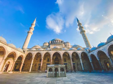 Süleyman Camii. Suleymaniye Camii. Minaret, marmara. Süleyman Camii Dış Hatları 29 Ekim 2019, İstanbul. Süleyman Camii İstanbul 'un en güzel camii