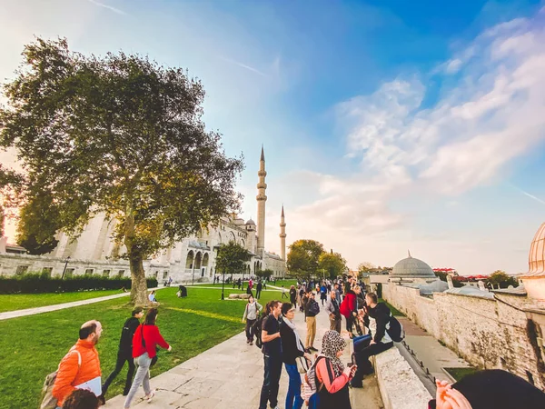 Suleymaniye Moskee. Suleymaniye Camii. Minaret, Marmara. Sulaymaniye Moskee Exterieur Turkije 29 oktober 2019, Istanbul. Suleymaniye Camii De mooiste moskee van Istanbul — Stockfoto