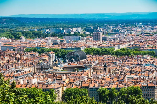 Lyon panorama elevated view on sunny day. Aerial panoramic view of Lyon with the skyline. Lyon Cityscape With City Hall And Opera Roofs. Lyon city in France — Stock Photo, Image