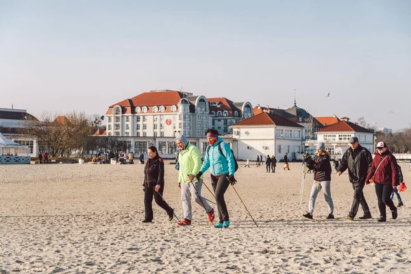 Polonia Sopot Febrero 2020 Gente Playa Sopot Multitud Playa Durante — Foto de Stock