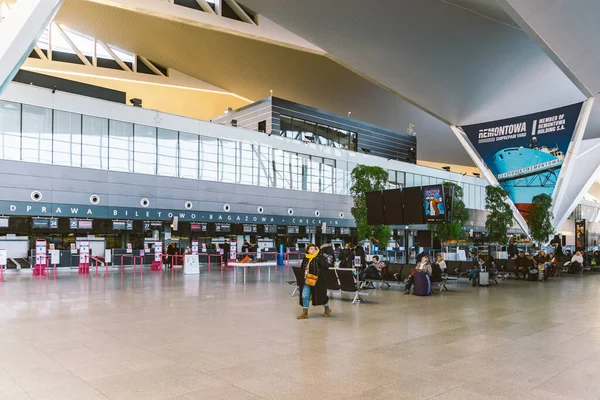 Interno Del Nuovo Terminal Moderno All Aeroporto Lech Walesa Danzica — Foto Stock