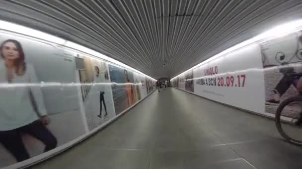 September 24, 2017 Spain, Barcelona. Subject transportation bike in the subway. Cyclist in the subway. Bike ecological mode of transport. Subway in Barcelona. Interior of metro train at Barcelona — Stock Video