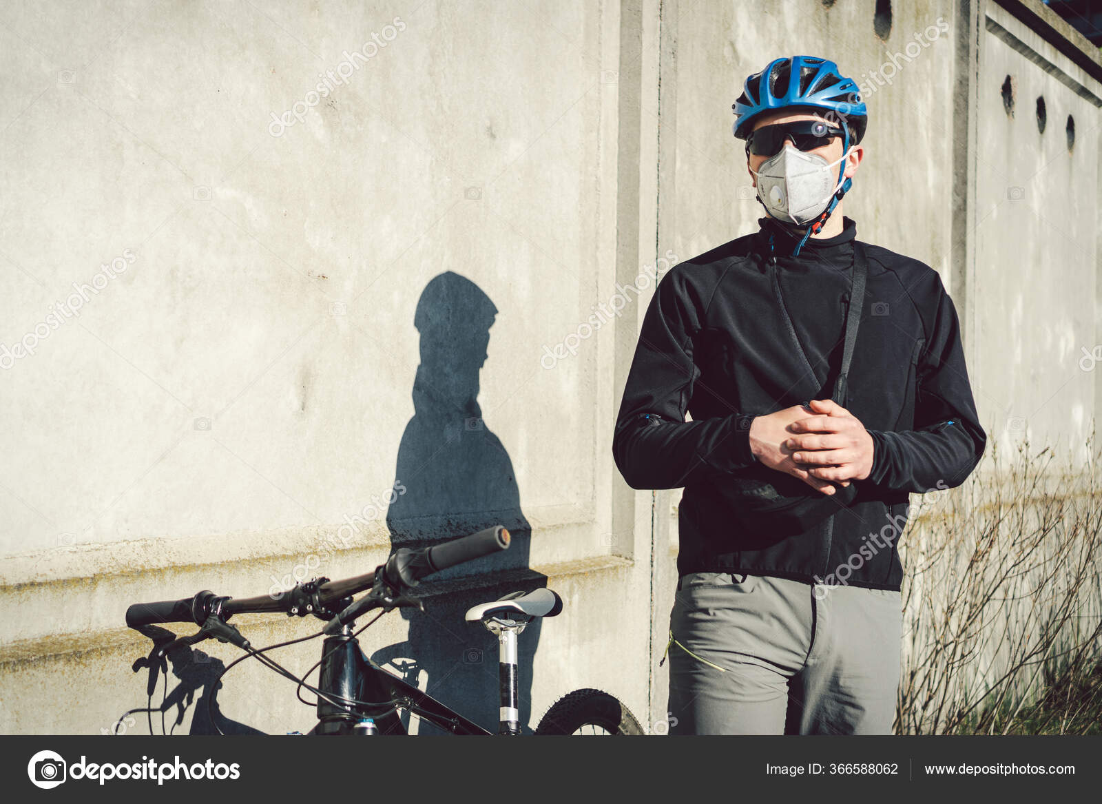 Masque De Cyclisme Images Libres De Droit Photos De Masque De Cyclisme Depositphotos