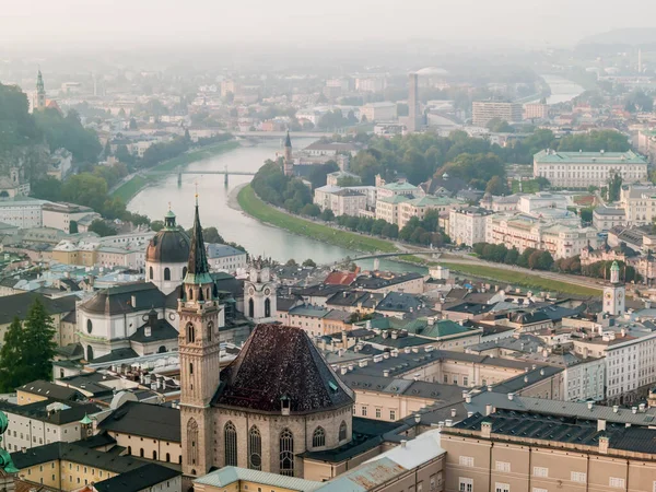 Salzburg Von Oben Auf Der Salzach Luftaufnahme Eines Historischen Stadtzentrums — Stockfoto