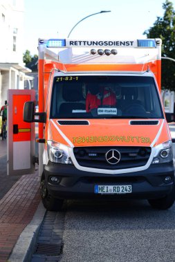 Alman ambulans araba