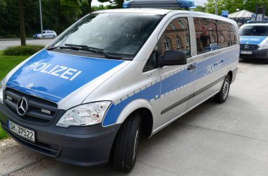 Alman polis arabaları