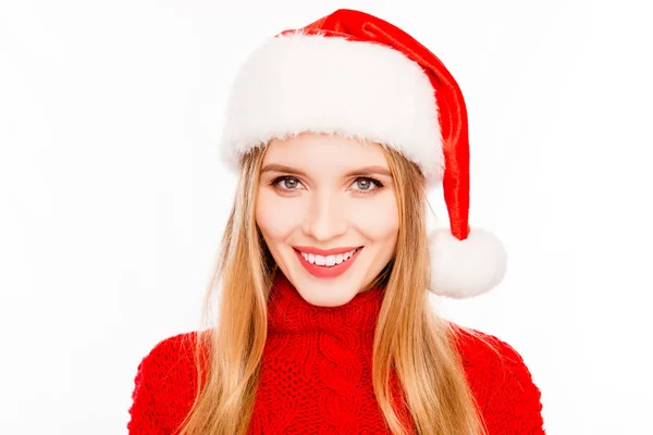 Porträtt av vackra unga blonda kvinnan santa hatt — Stockfoto
