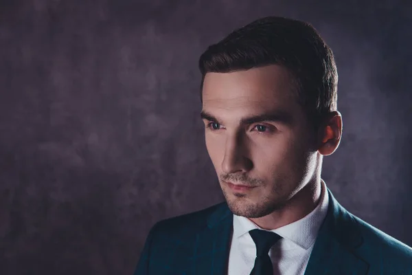 Portrait of handsome serious young businessman in formalwear — Stock Photo, Image