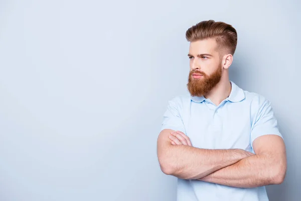 Copy space - barbershop concept. Close up side view of serious r — Stock Photo, Image