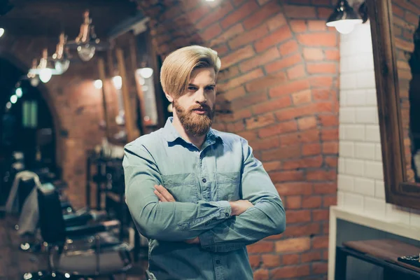 Close up of a stunning look of a red bearded blond guy with tren — Stock Photo, Image