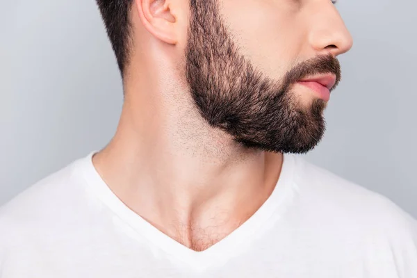 Advertising barbershop concept. Profile side cropped portrait of — Stock Photo, Image