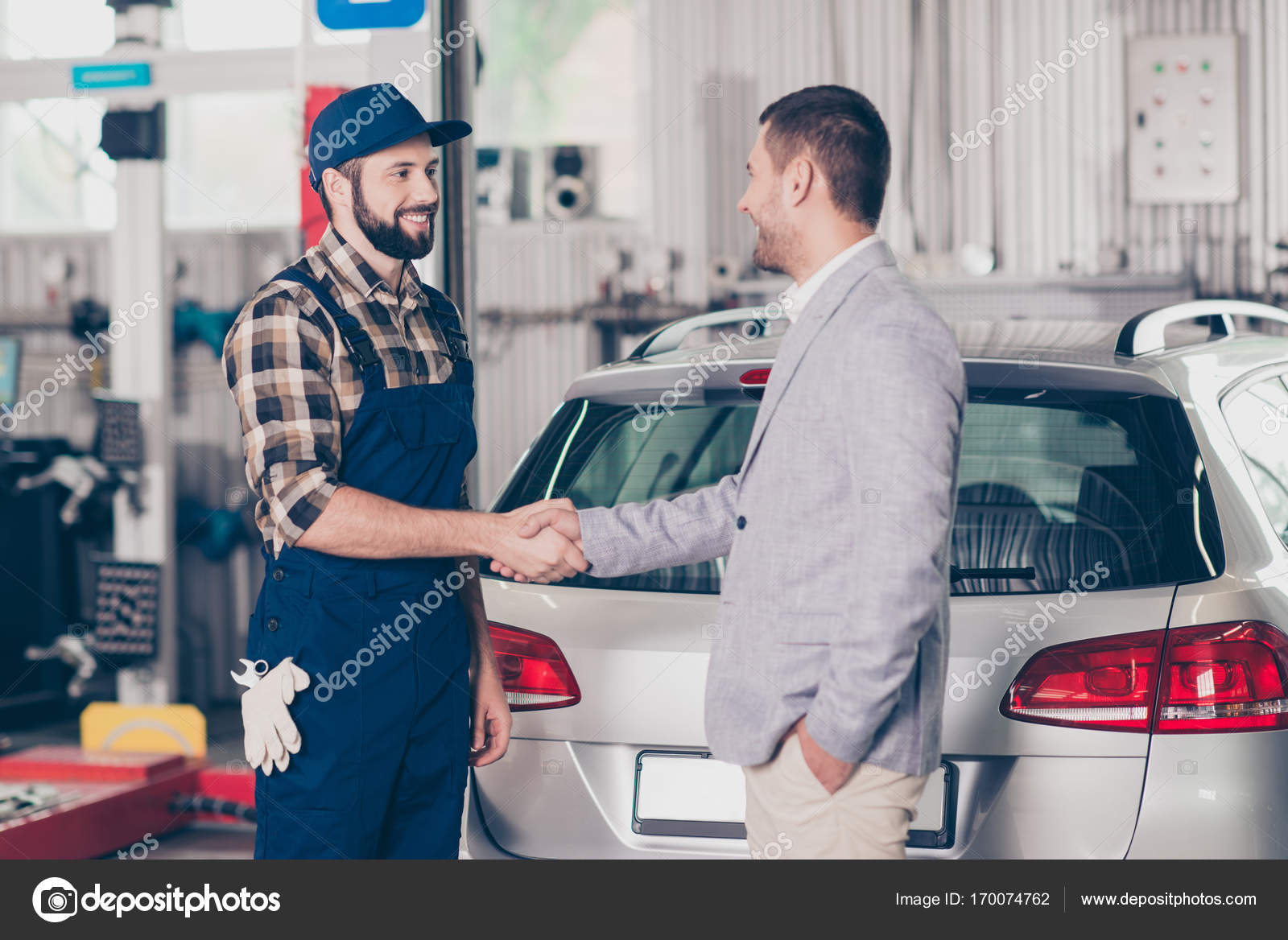 Car breakdown, check condition, inspection, engineering