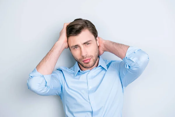 Close up portrait of attractive man touching his perfect hair an — Stock Photo, Image