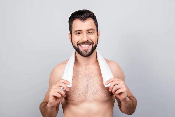 Close up portrait of young, brunet, cheerful man with beaming sm — Stock Photo, Image