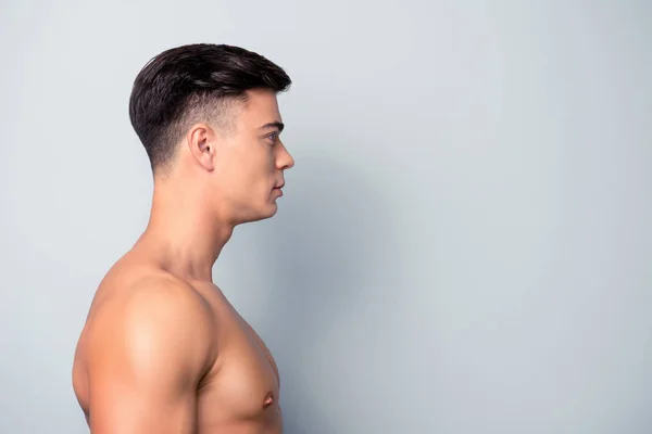 Half-faced profile side view portrait of confident sexy shaven w — Stock Photo, Image