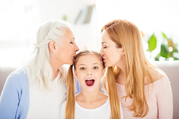 La tenerezza gentile concetto di relazioni strette. Ritratto di bello — Foto Stock