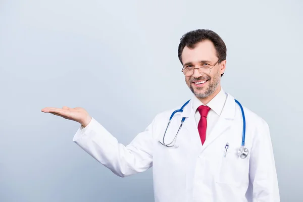 Erfolgreicher medizinischer Fachmann erfolgreich erfahren — Stockfoto