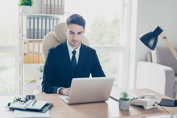 Gente confianza liderazgo rutinario concepto de asociación . —  Fotos de Stock