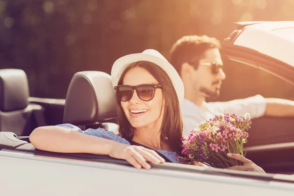 Valentine, líbánky, svoji rodinu, přátelství, výlet, relaxovat ch — Stock fotografie