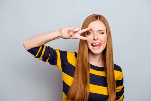 Gesicht Menschen Freizeit Lifestyle-Konzept. Nahaufnahme Porträt des Spiels — Stockfoto